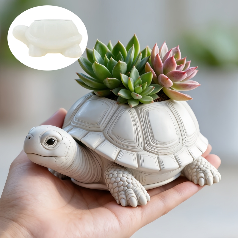 Ceramic Candle Vessel - Wolf Head Shaped Flower Pot Pen