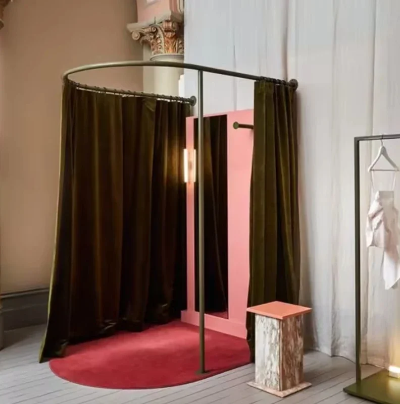 Fitting Room Shop Interior Des – обзор и цена Interior Design Living Room Ideas