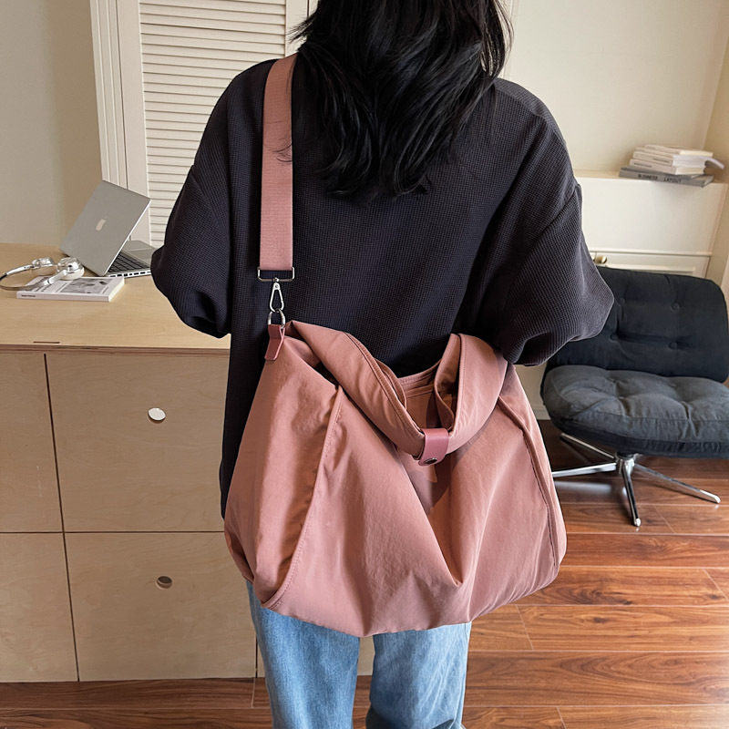 Nylon Large Capacity Crossbody – обзор и цена Interior Design Simple